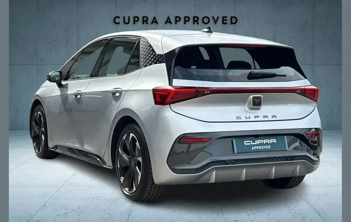 Used Cupra Born e-Boost 169 kW (231 HP) 2026 Silver Hatchback