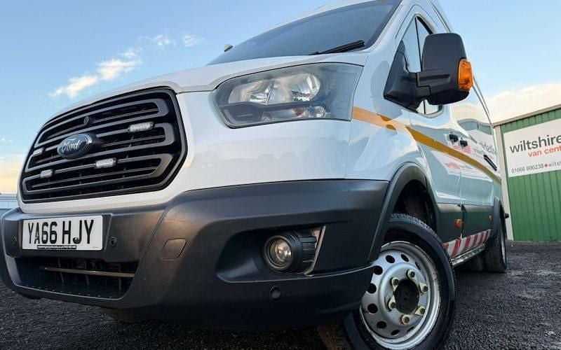 Used Ford Transit 170 HP (125 kW) 2019 Van