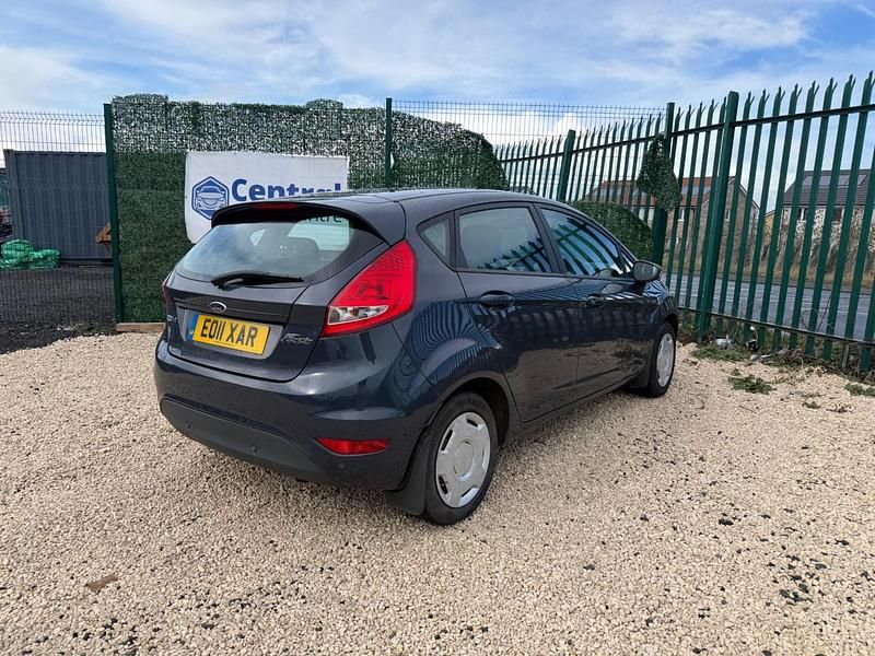 Used Ford Fiesta 2011 Blue Hatchback