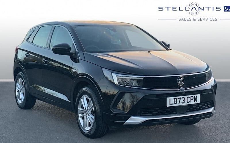 Blue Used 2024 Vauxhall Grandland X Design Edition SUV | £15,031 (Good price) - Image 1/3