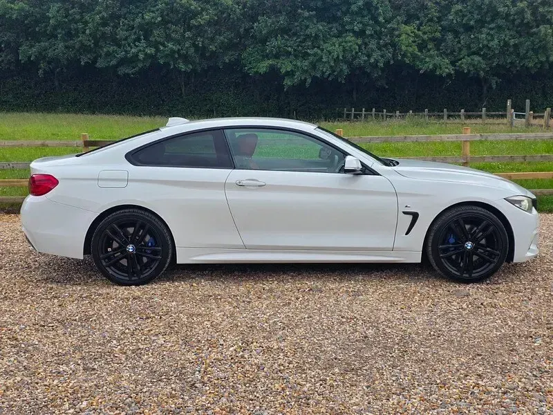 Used BMW 420 Coupé M Sport 2017 White Coupe
