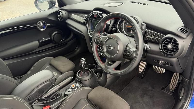 Used Mini Cooper S Sport 192 HP (141 kW) 2020 Blue Hatchback