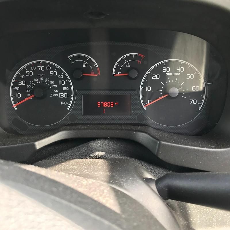 Used Citroën Nemo 75 HP (55 kW) 2011 Red MPV