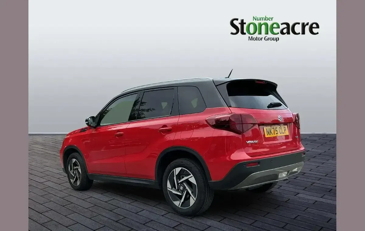 New Suzuki Vitara 129 HP (94 kW) 2025 Red Hatchback