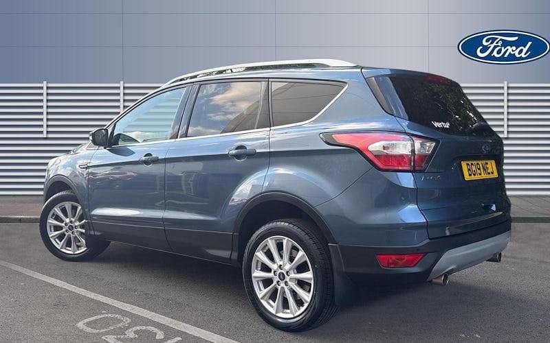 Used Ford Kuga Titanium 120 HP (88 kW) 2019 Blue SUV