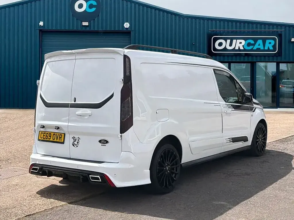 Used Ford Transit Connect Limited 120 HP (88 kW) 2019 White MPV