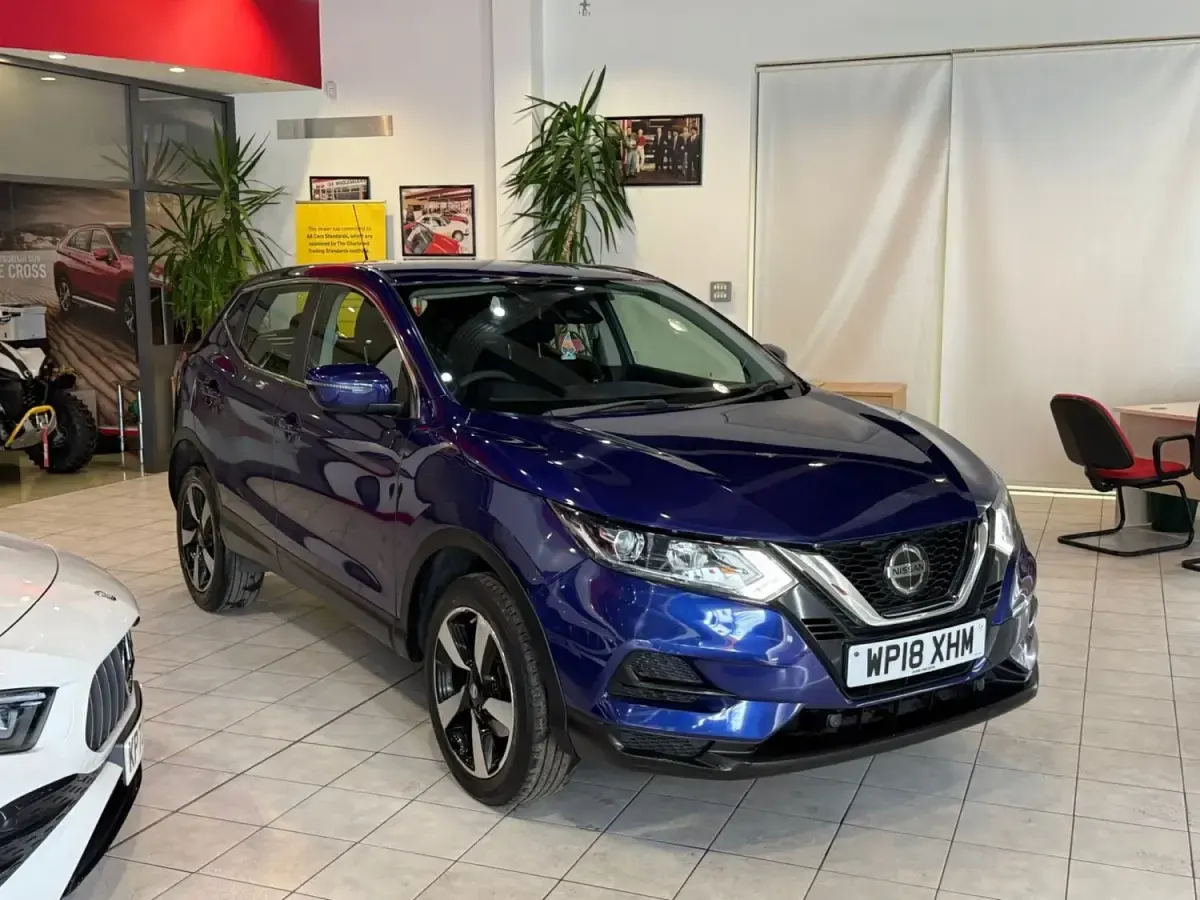 Begagnad Nissan Qashqai Visia 2018 Blå SUV