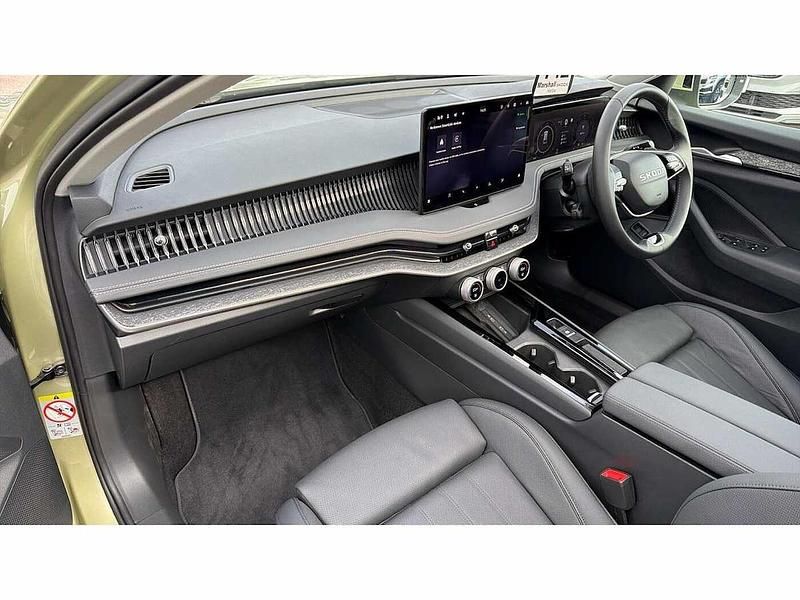 Used Skoda Superb SE L 150 HP (110 kW) 2025 Ice tea yellow Estate