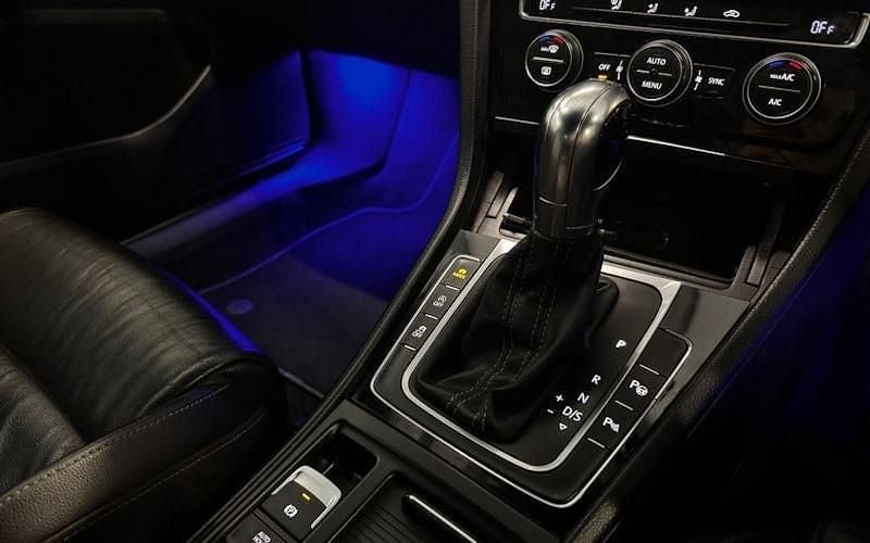 Used VW Golf VII R 300 HP (220 kW) 2016 Hatchback