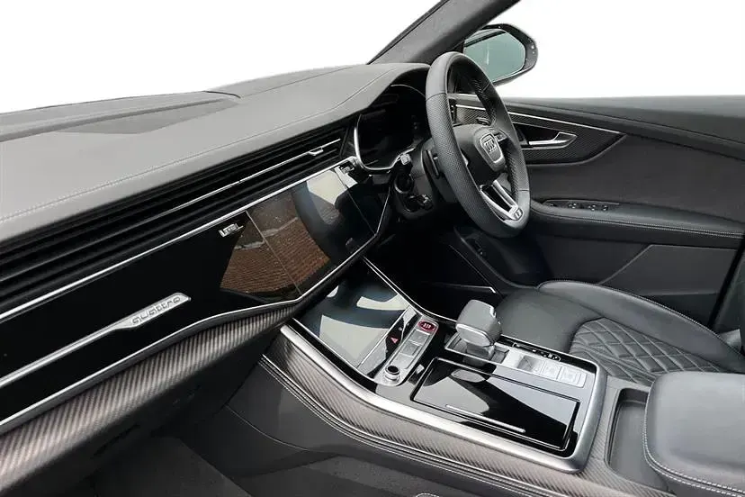 Used Audi SQ8 Comfort 507 HP (372 kW) 2025 Mythos black SUV