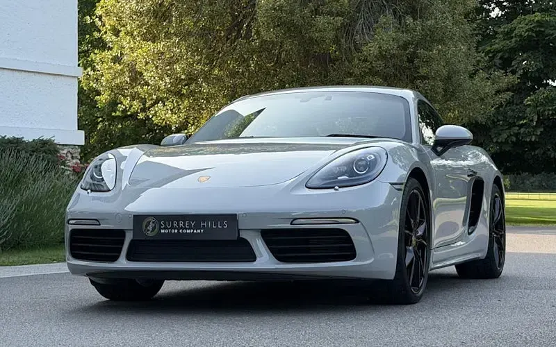 Used Porsche 718 Cayman 300 HP (220 kW) 2025 Coupe
