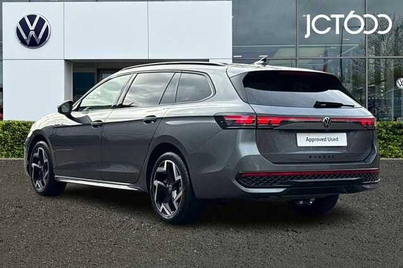 Used VW Passat R-line 272 HP (200 kW) 2025 Grey Estate