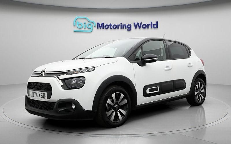Used Citroën C3 PureTech 110 HP (80 kW) 2024 White Hatchback