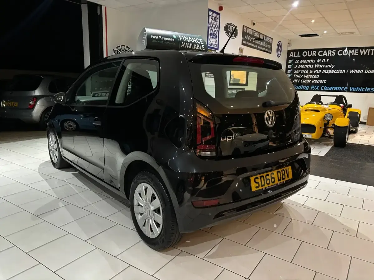 Used VW up! take up! 60 HP (44 kW) 2016 Black Hatchback