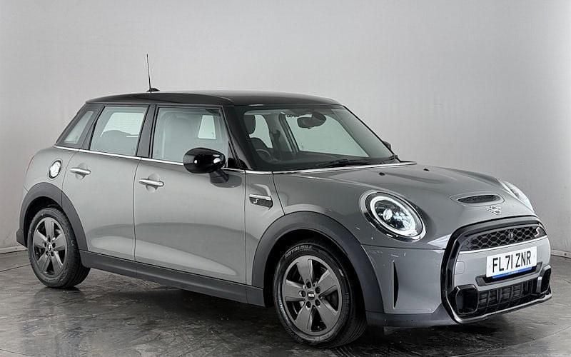 Used 2022 Mini Cooper S Classic Hatchback | £14,750 (Super price) - Image 1/3