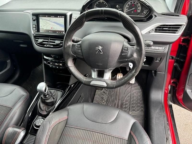 Used Peugeot 2008 GT-line 2017 Red SUV