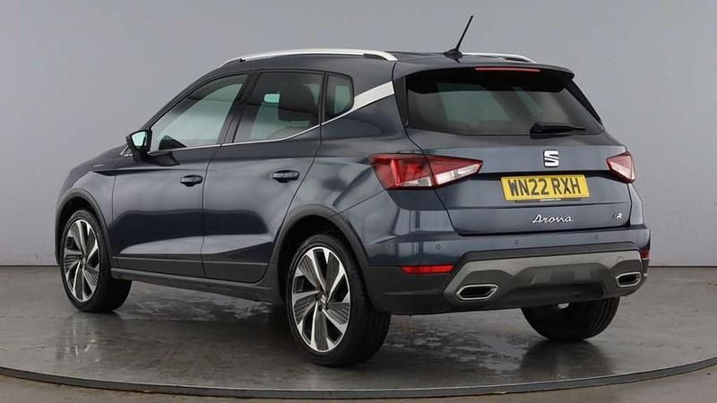 Used Seat Arona FR Sport 108 HP (79 kW) 2022 Grey SUV