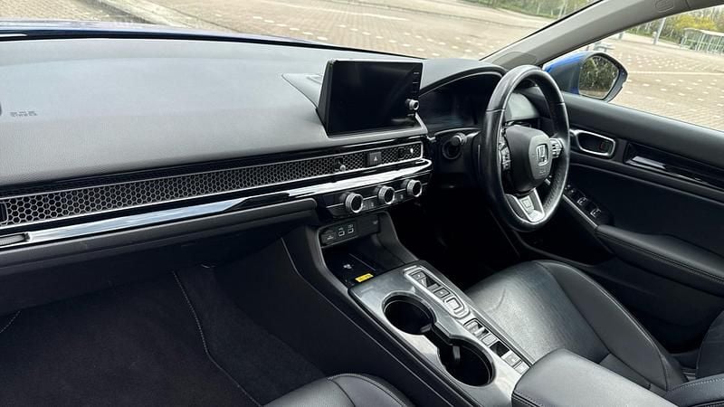 Used Honda Civic Advance 2022 Blue Hatchback