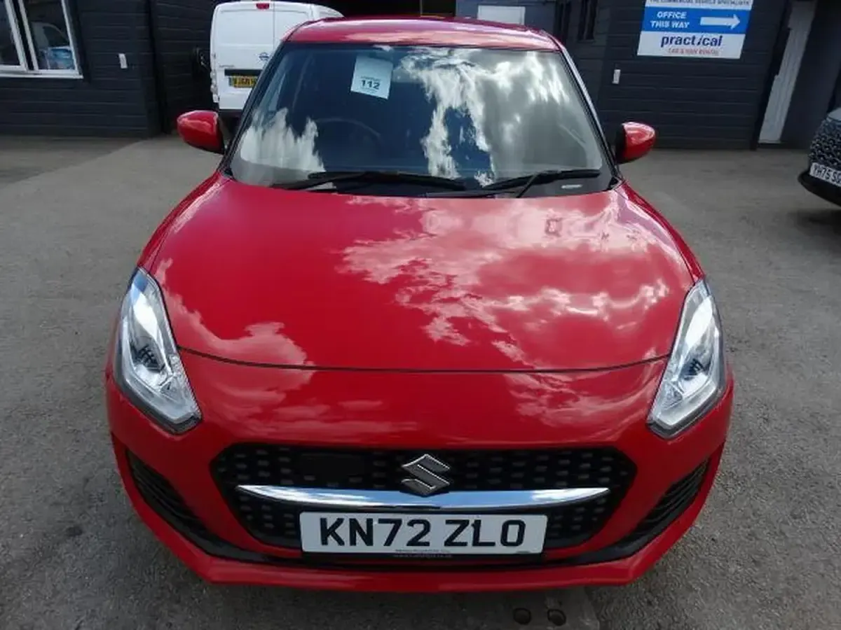 Used Suzuki Swift SZ-L 83 HP (61 kW) 2022 Red Hatchback