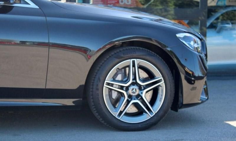 Usado Mercedes E300 AMG line 2021 Preto Carrinha