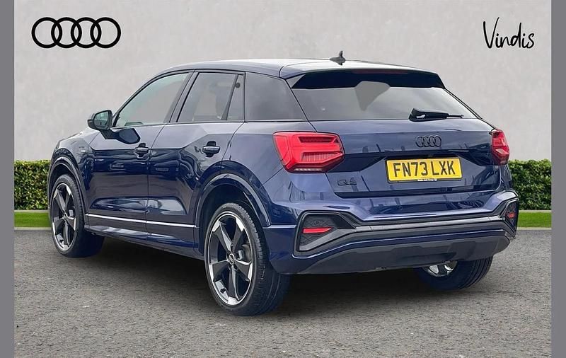 Used Audi Q2 Black Edition 147 HP (108 kW) 2023 Blue SUV