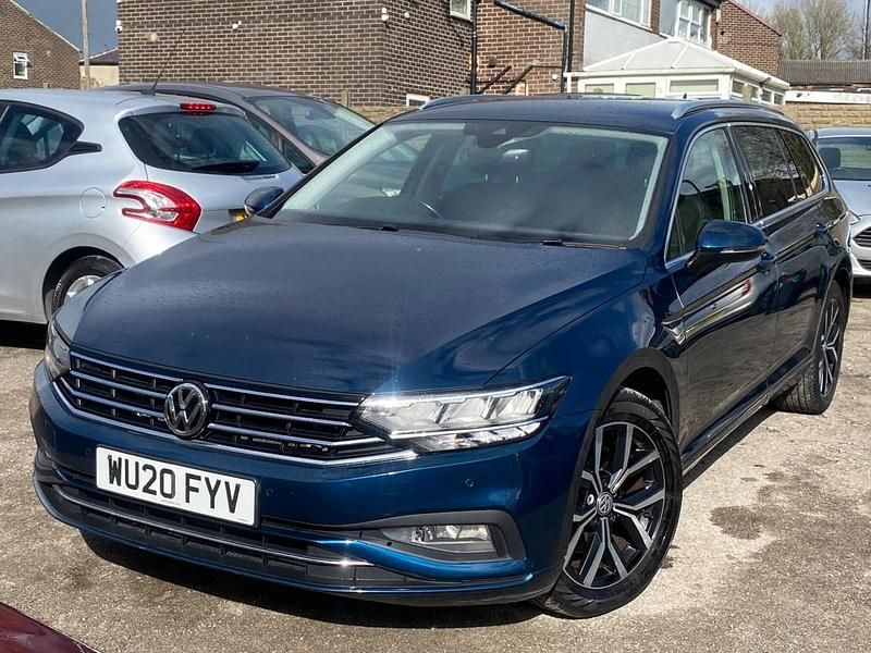 Used VW Passat SEL 190 HP (139 kW) 2020 Blue Estate