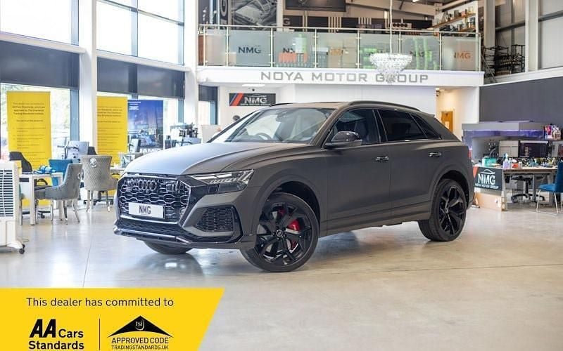 Used 2023 Audi RS Q8 SUV | £69,990 (Fair price) - Image 1/4