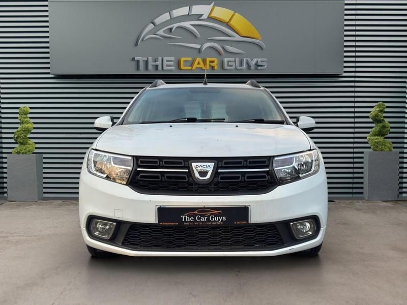 Used Dacia Logan MCV Lauréate 90 HP (66 kW) 2017 White Estate