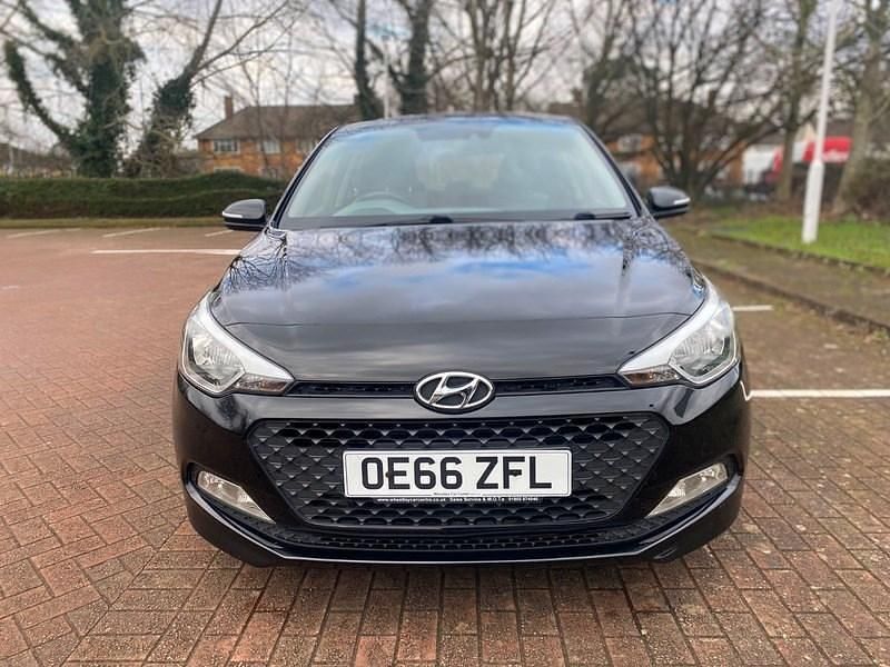 Used Hyundai i20 SE 2017 Black Hatchback