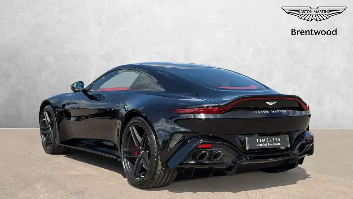 New Aston Martin V8 Vantage 665 HP (489 kW) 2025 Black Hatchback