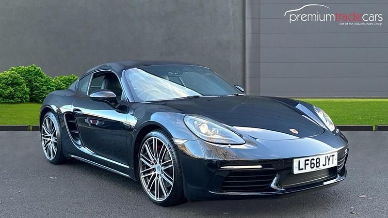 Used Porsche 718 Cayman 350 HP (257 kW) 2018 Black Coupe