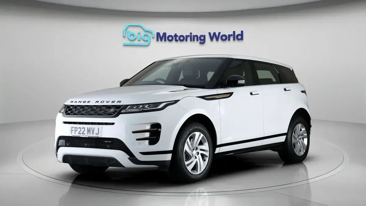 Used Land Rover Range Rover evoque R-Dynamic 207 HP (152 kW) 2022 White SUV