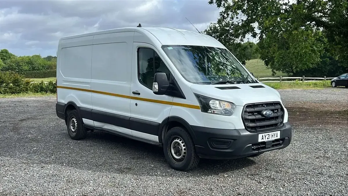Used Ford Transit 130 HP (95 kW) 2021 White Van