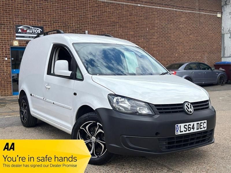 White Used 2015 VW Caddy Startline MPV | £4,250 (Good price) - Image 1/4