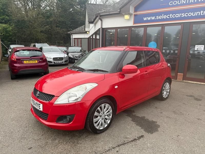 Used Suzuki Swift SZ4 94 HP (69 kW) 2011 Red Hatchback