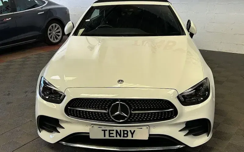 Used Mercedes E300 AMG Line Premium 258 HP (189 kW) 2023 Cabriolet