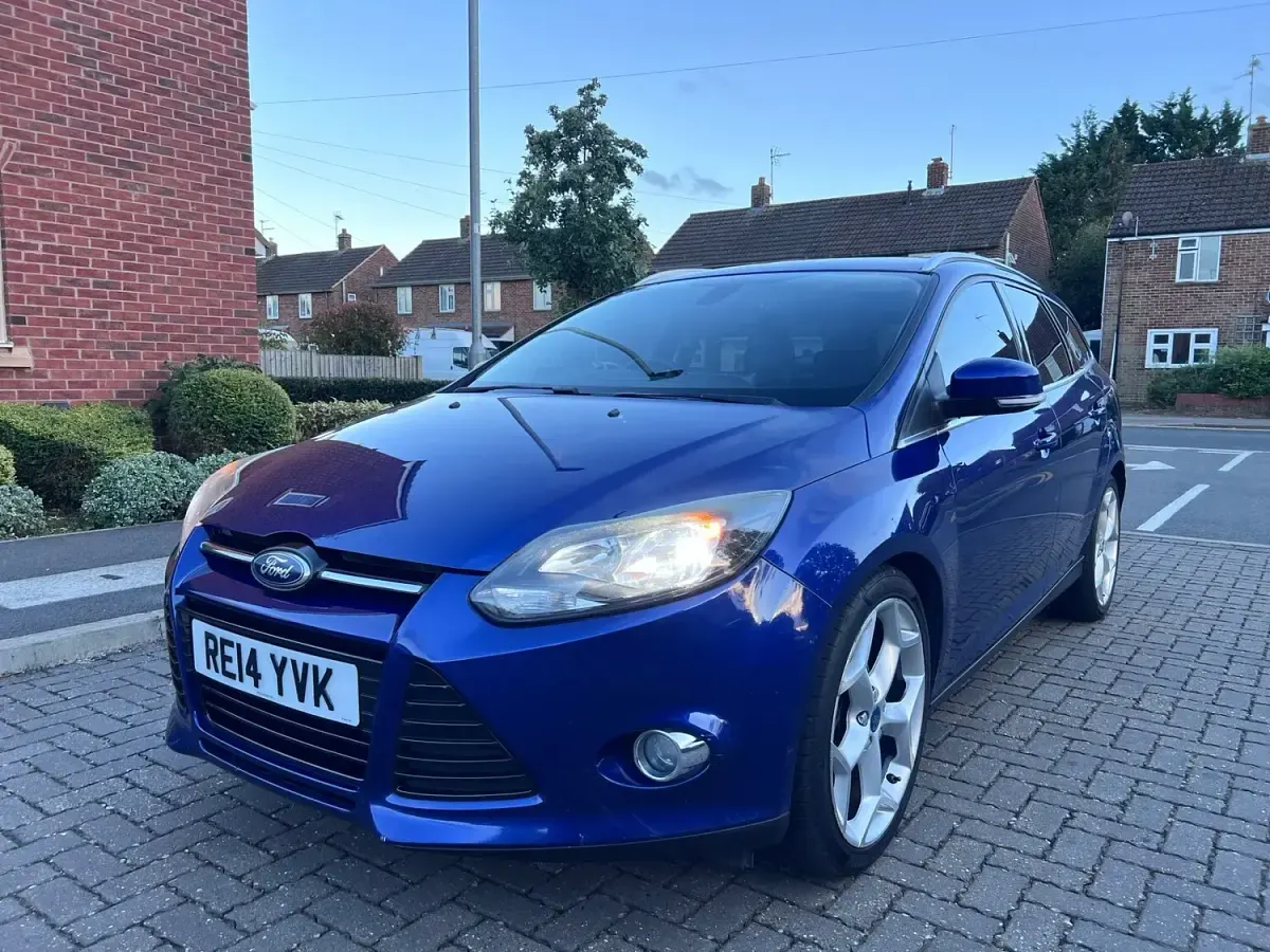 Used Ford Focus Titanium 2014 Blue Estate