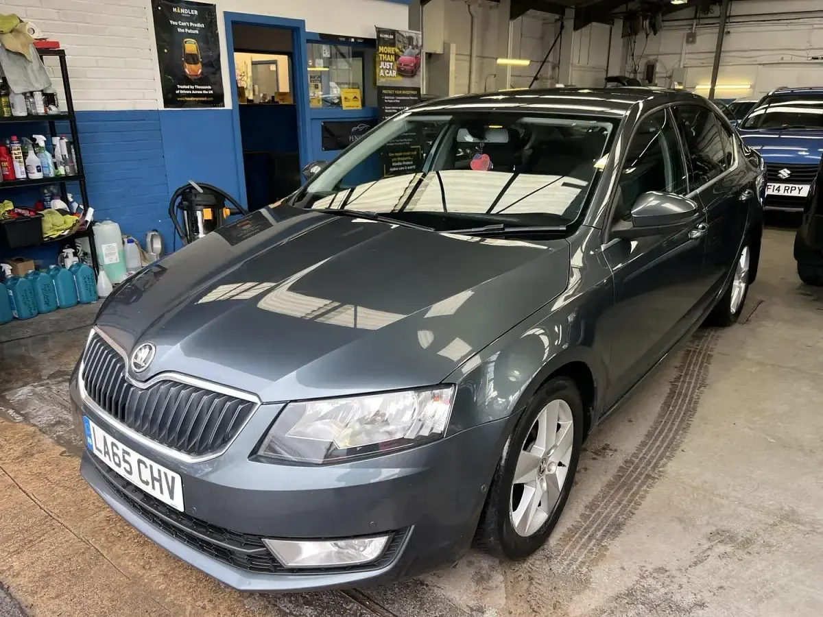 Used Skoda Octavia Business Line 150 HP (110 kW) 2016 Grey Estate