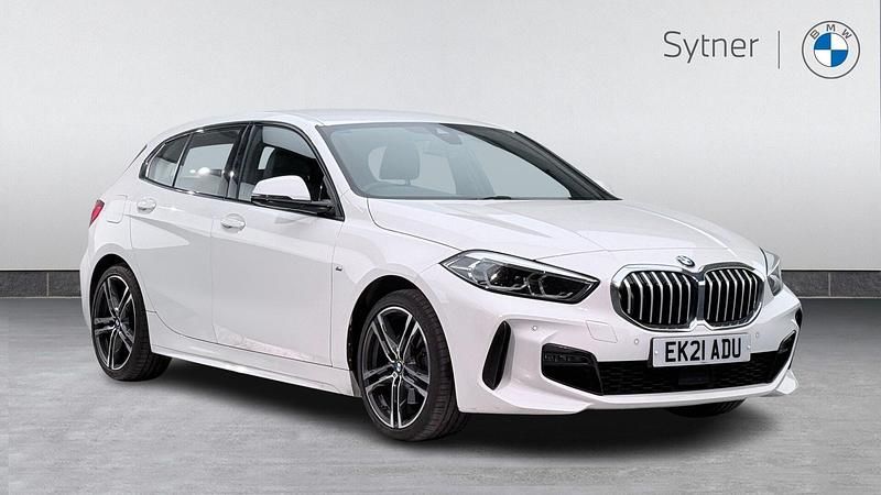 Used BMW 118 M Sport 134 HP (98 kW) 2021 White Hatchback