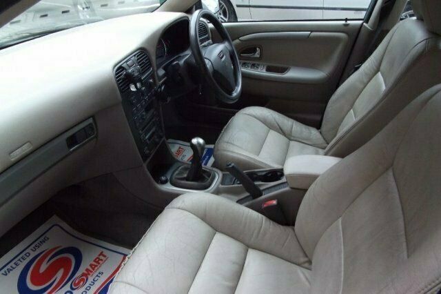 Begagnad Volvo V40 115 HK (84 kW) 2004 Kombi