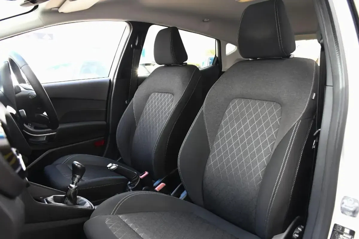 Used Ford Fiesta Active 123 HP (90 kW) 2020 White Hatchback