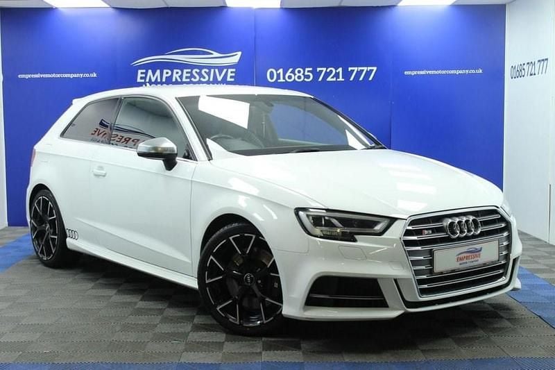 Used Audi S3 Sportback Comfort 310 HP (228 kW) 2017 White Hatchback