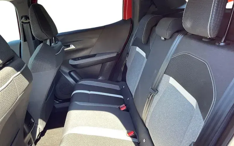Used Vauxhall Frontera 83 kW (113 HP) 2026 Orange SUV