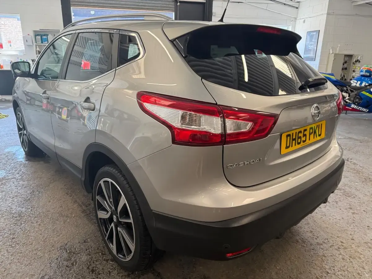 Used Nissan Qashqai Tekna 2016 Silver SUV