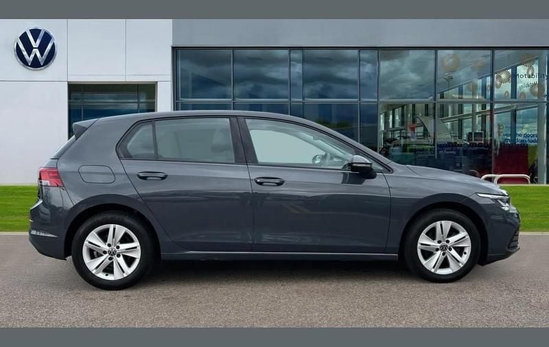 Used VW Golf VIII Life 128 HP (94 kW) 2022 Grey Hatchback