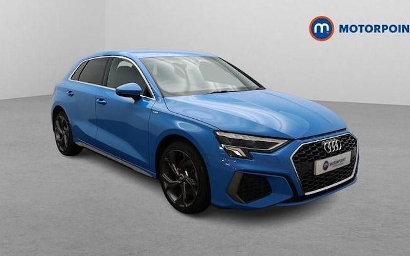 Used Audi A3 Sportback e-tron S-Line 204 HP (150 kW) 2025 Hatchback