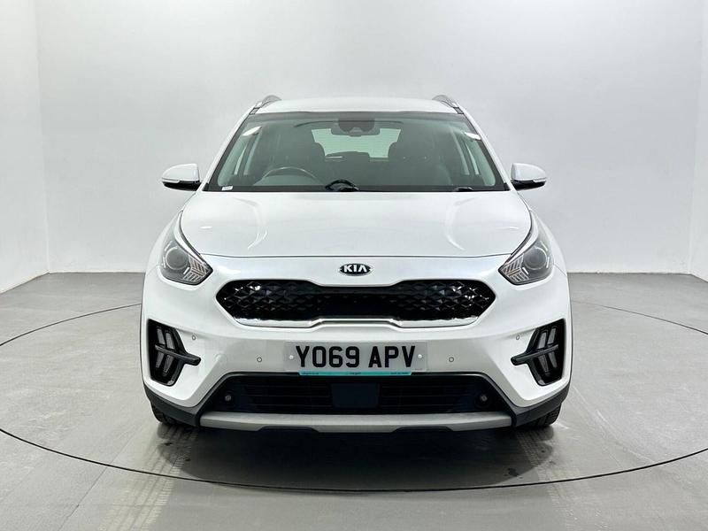 Gebraucht Kia Niro 141 PS (103 kW) 2020 Weiß SUV