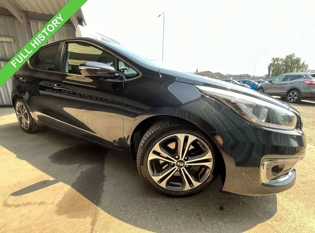 Used Kia Ceed 134 HP (98 kW) 2015 Black Hatchback