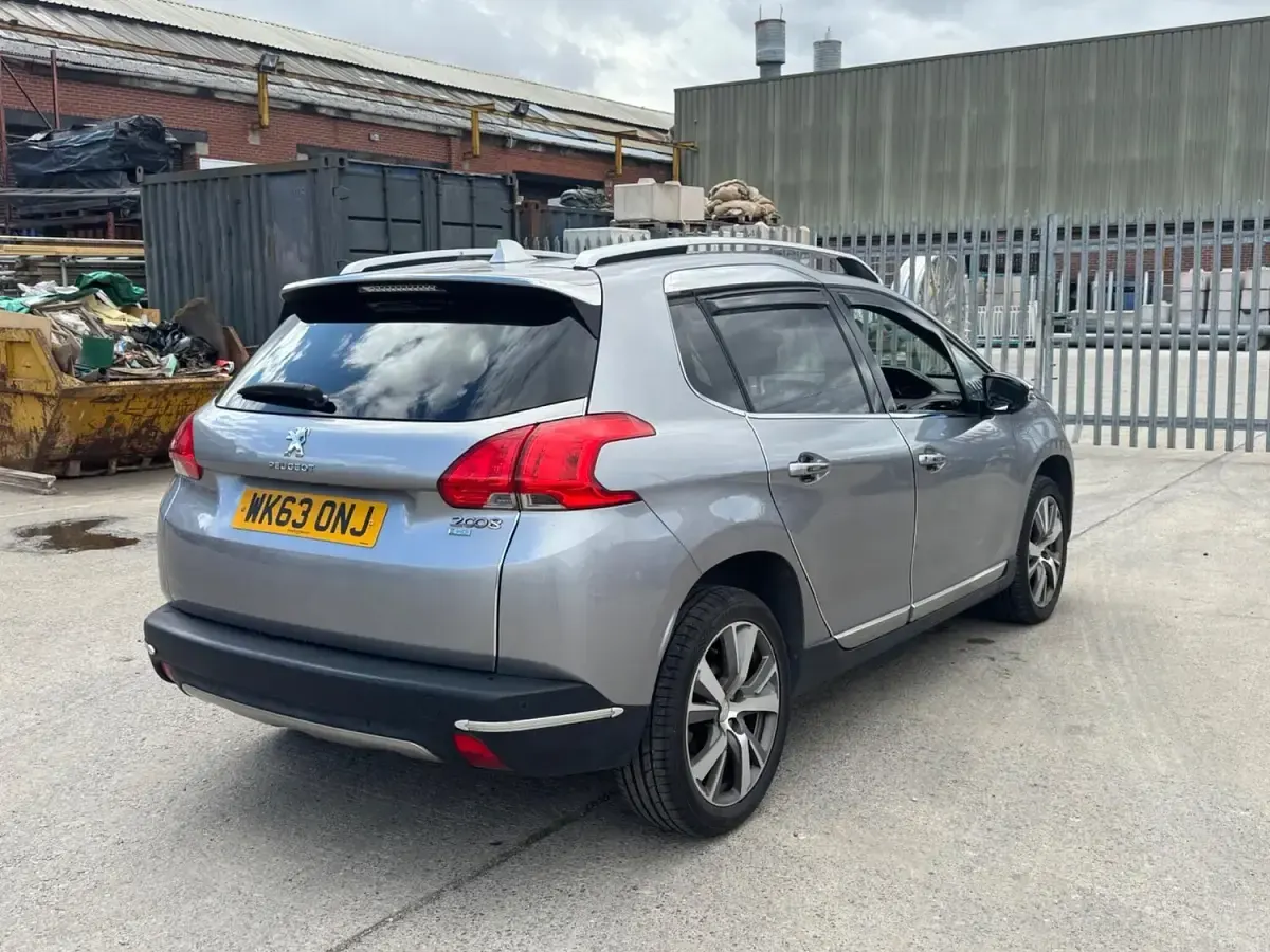 Used Peugeot 2008 S 115 HP (84 kW) 2013 Grey SUV