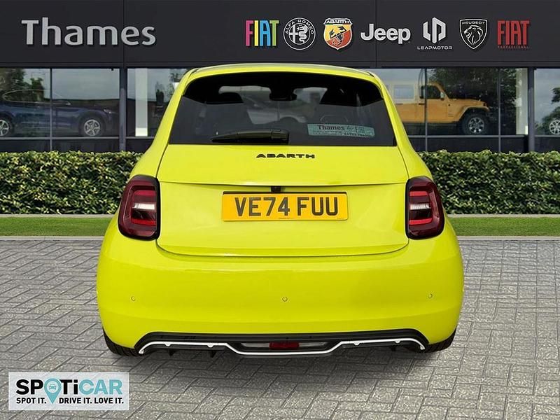 Used Abarth 500e Turismo 112 kW (153 HP) 2024 Green Hatchback
